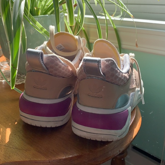 Adidas lifestyle trainers - Picture 4 of 6